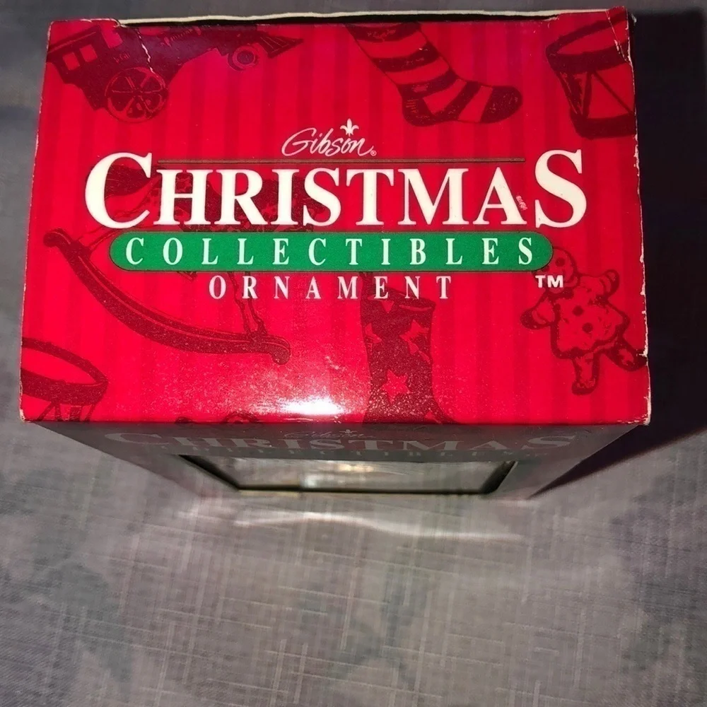 Gibson Christmas Collectable “At Home On The Range” Vintage Holiday Ornament NIB